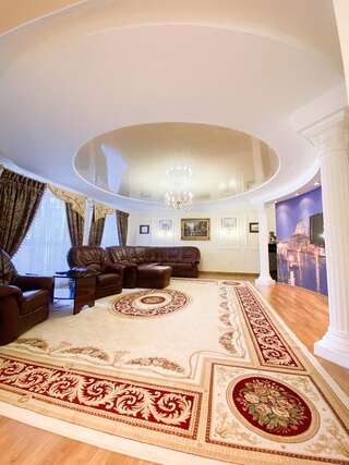 Отель Петрос Family Hotel Яремче Люкс-3